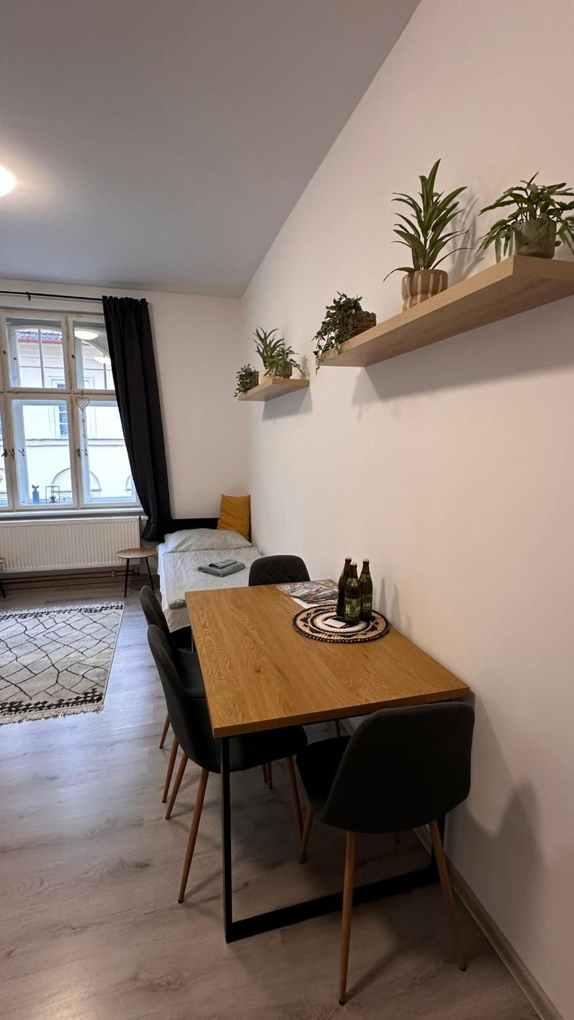 Apartmany Na Trojce Žatec Kültér fotó